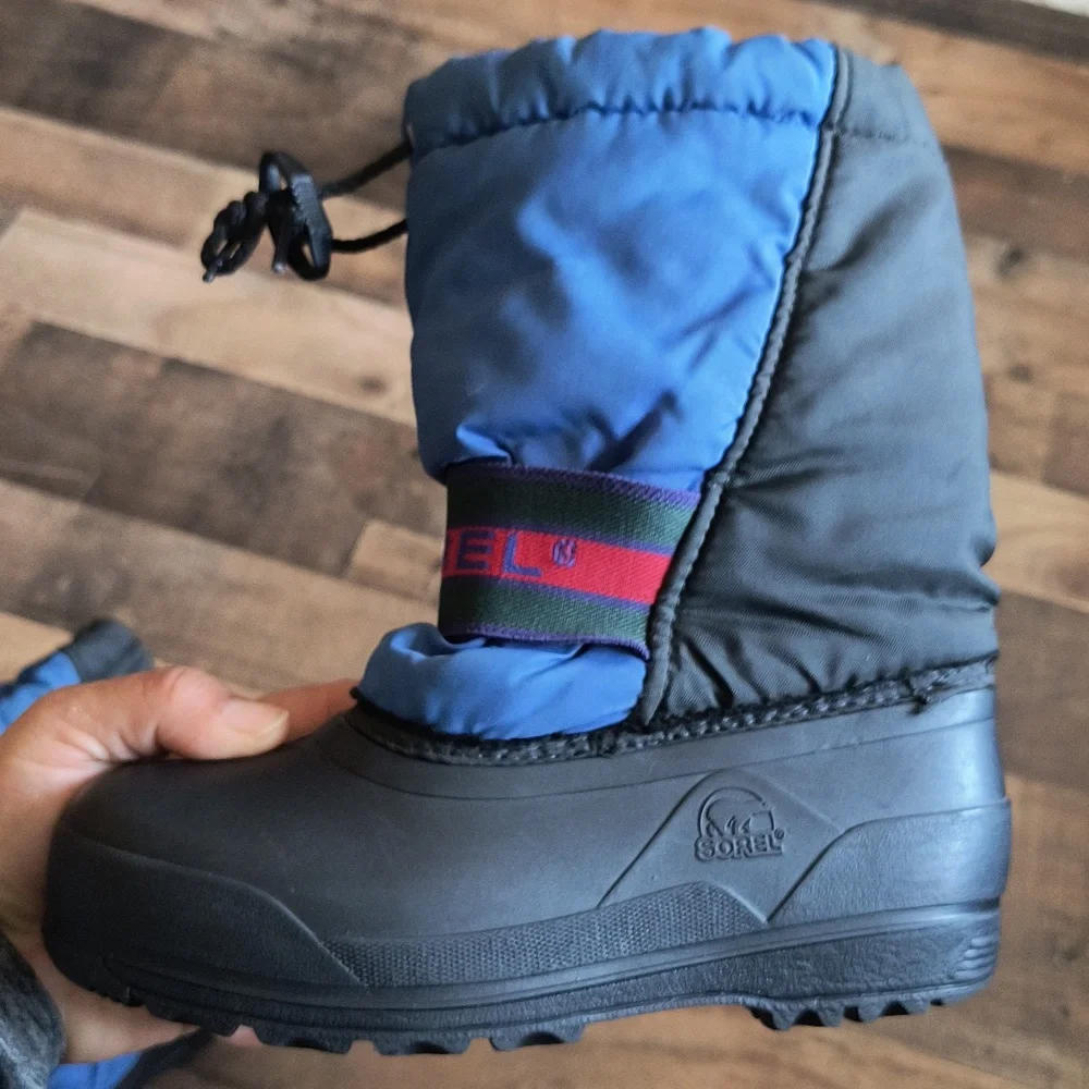 Sorel Chariot Blue Black Insulated Winter Snow Boots Sz 2 Kids
